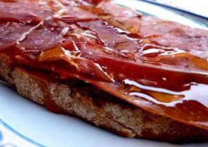 ALT="receta tostada de jamón ibérico y tostada Lázaro Fernández"